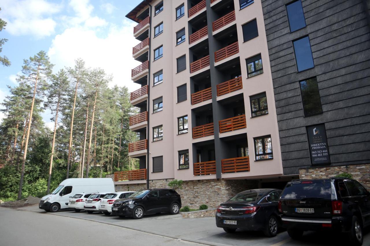 Appartement Zlatibor Holiday, Vila Leonardo VI Extérieur photo