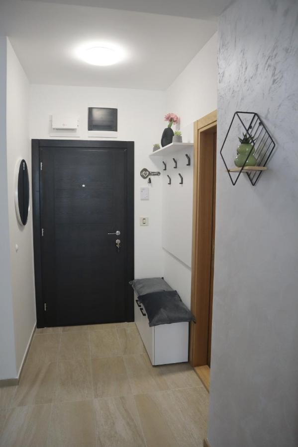 Appartement Zlatibor Holiday, Vila Leonardo VI Extérieur photo